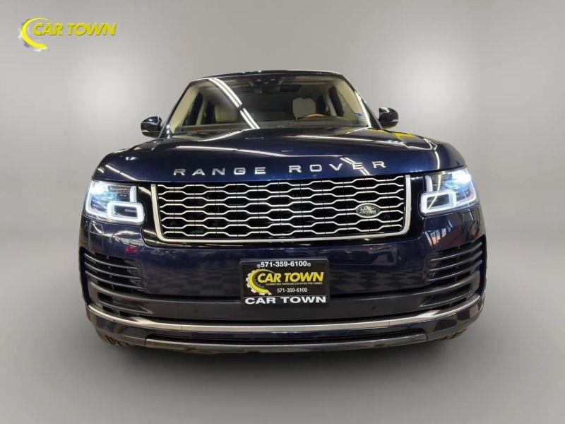 Vehicle photo 4