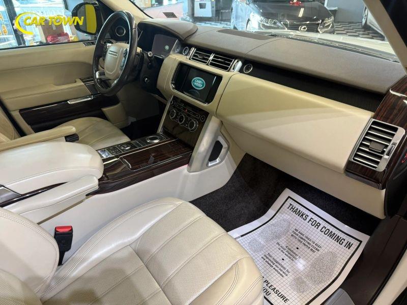 Vehicle photo 27
