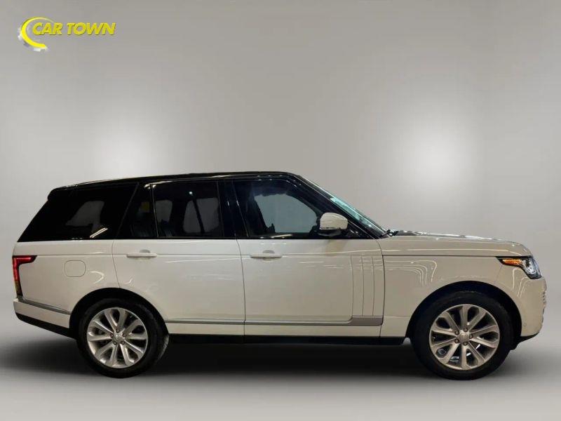 Vehicle photo 7