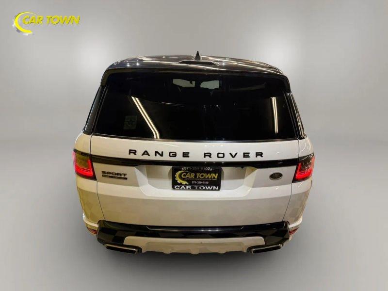 Vehicle photo 10