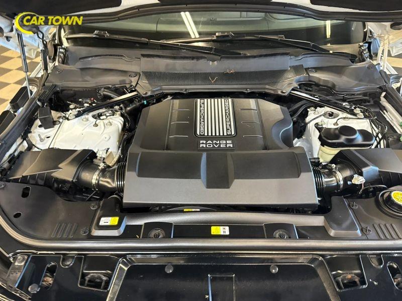 Vehicle photo 42