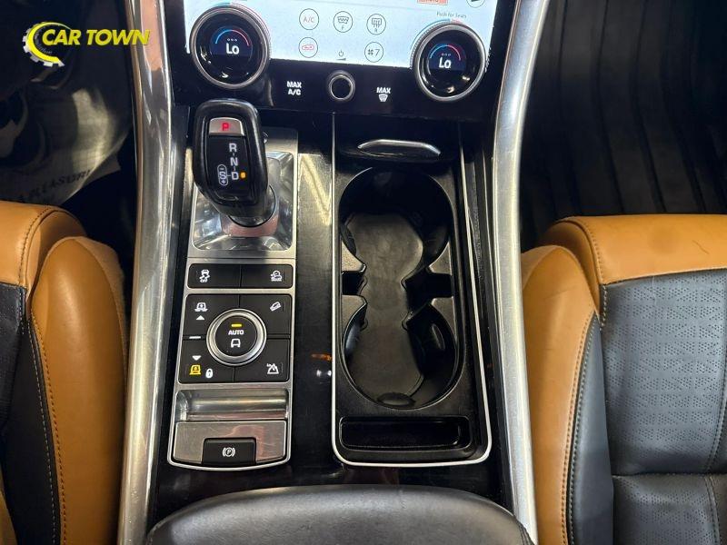 Vehicle photo 48