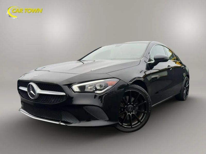 Vehicle photo 2