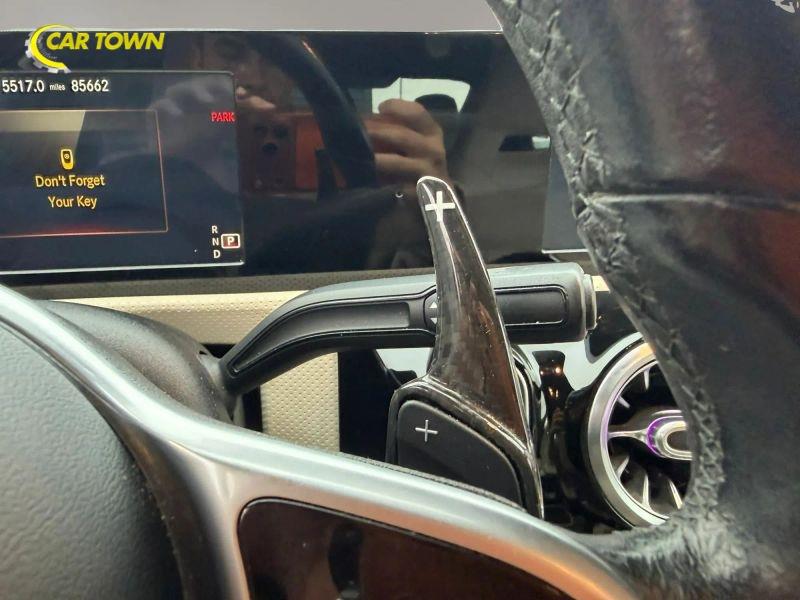 Vehicle photo 36