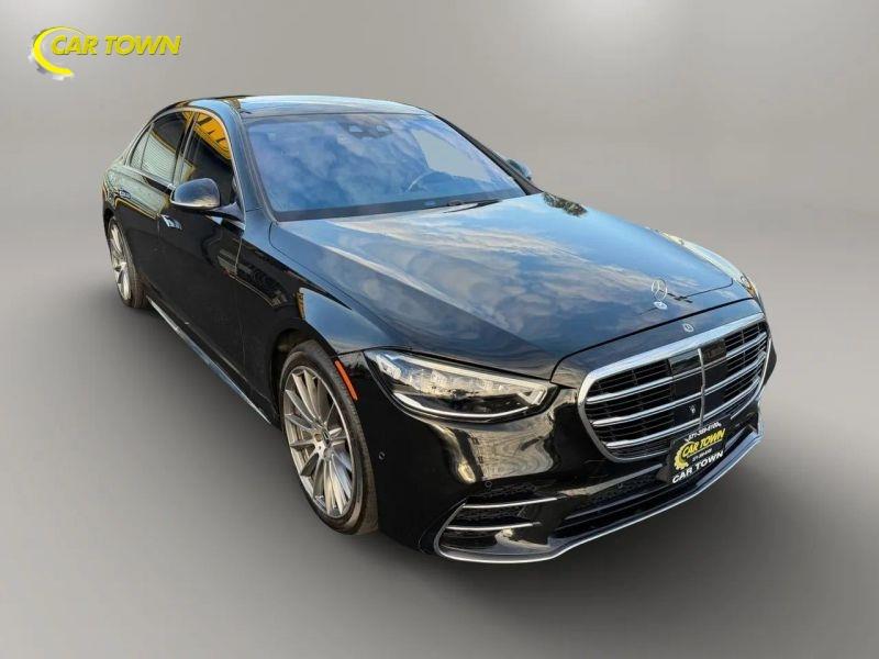 Vehicle photo 5