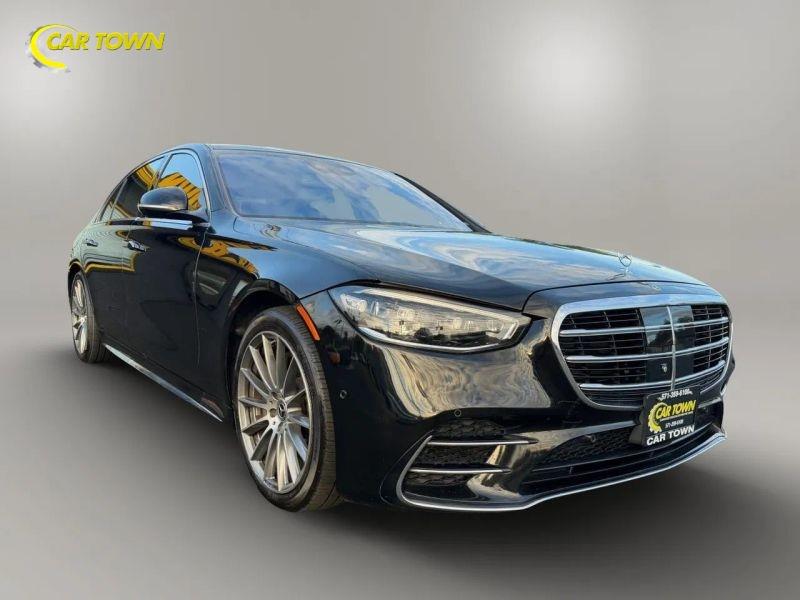 Vehicle photo 6