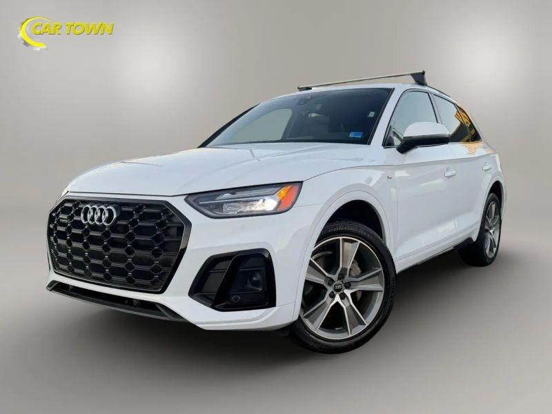 Vehicle photo 2