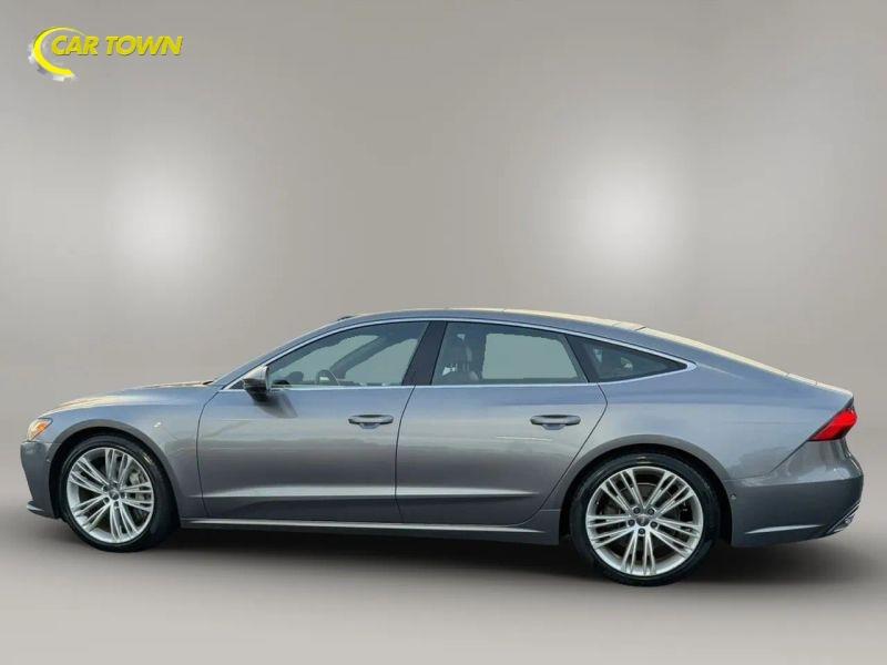 Vehicle photo 14
