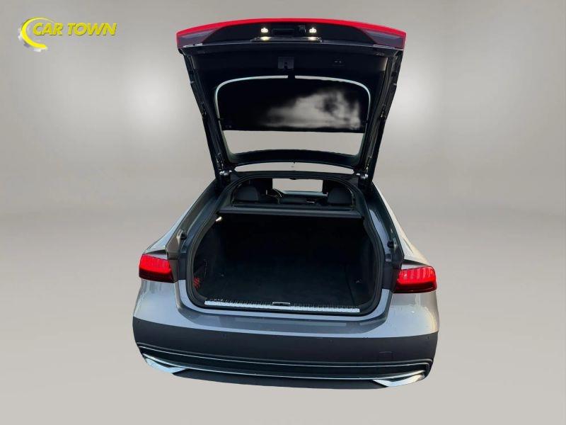 Vehicle photo 34