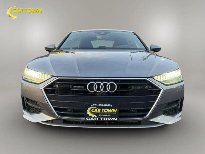 Vehicle photo 4