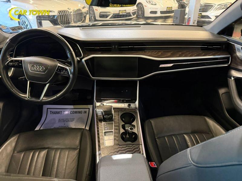 Vehicle photo 31