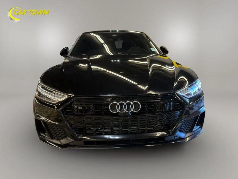 Vehicle photo 4