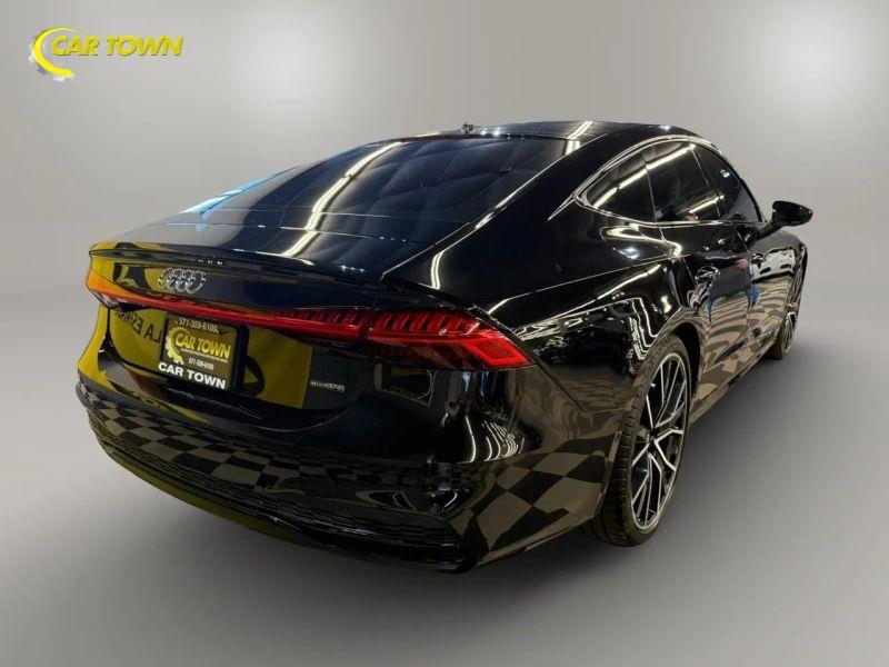 Vehicle photo 9