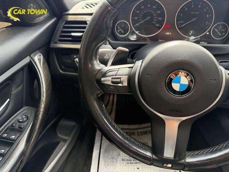 Vehicle photo 27