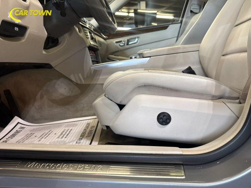 Vehicle photo 18