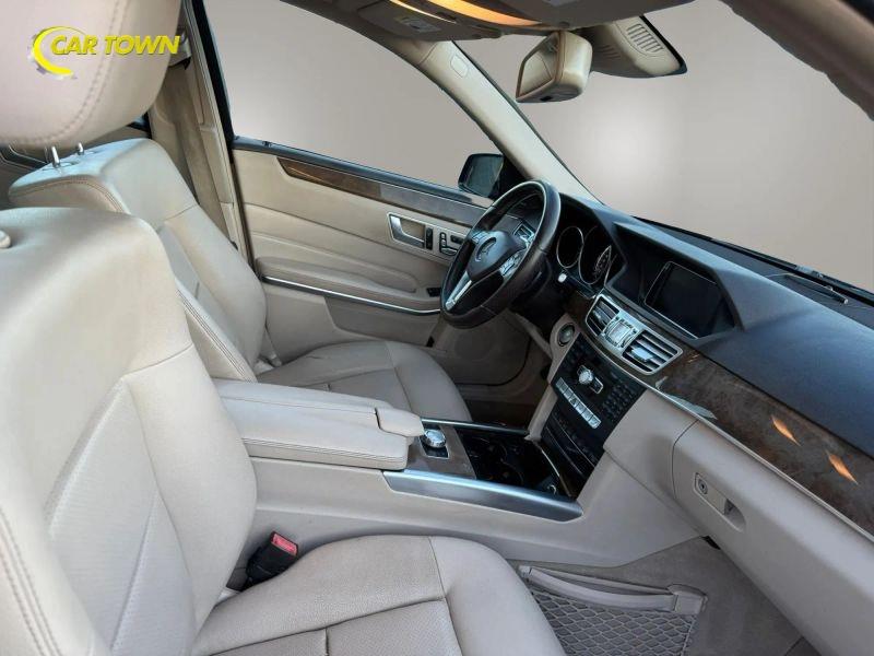 Vehicle photo 27