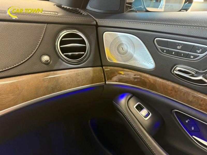 Vehicle photo 42