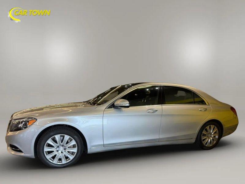 Vehicle photo 14