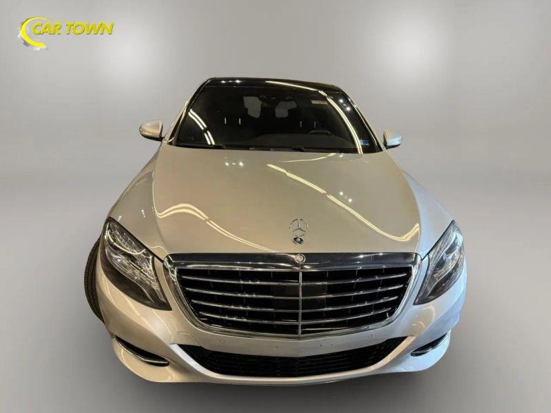 Vehicle photo 3