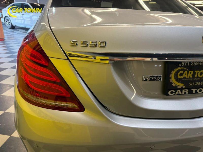 Vehicle photo 32