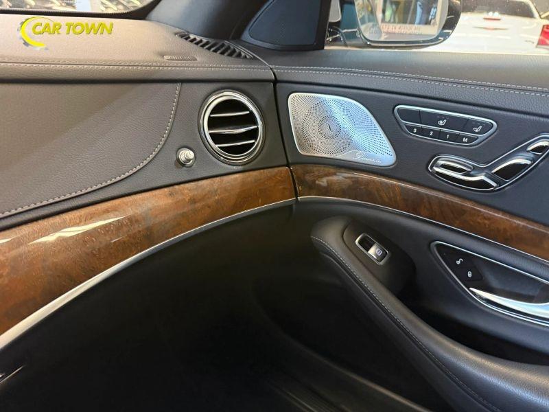 Vehicle photo 38