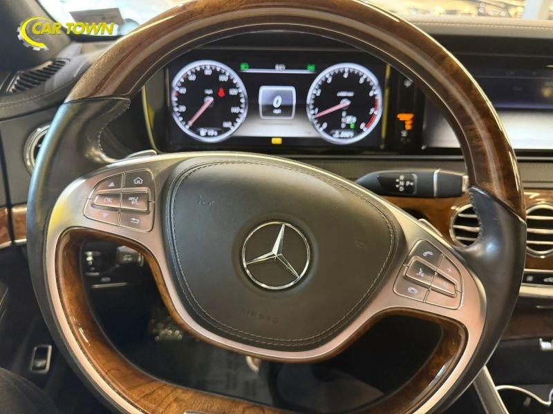 Vehicle photo 40