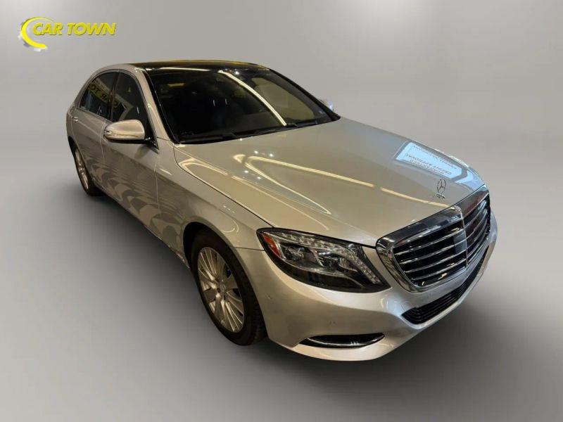 Vehicle photo 5