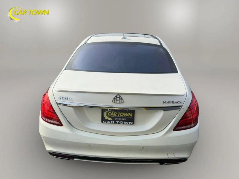 Vehicle photo 10