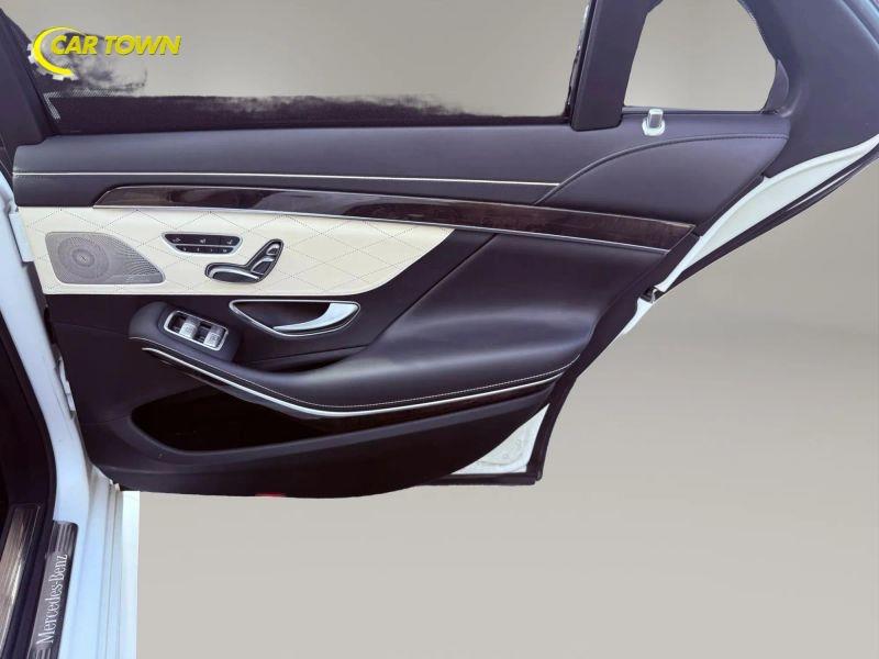 Vehicle photo 34