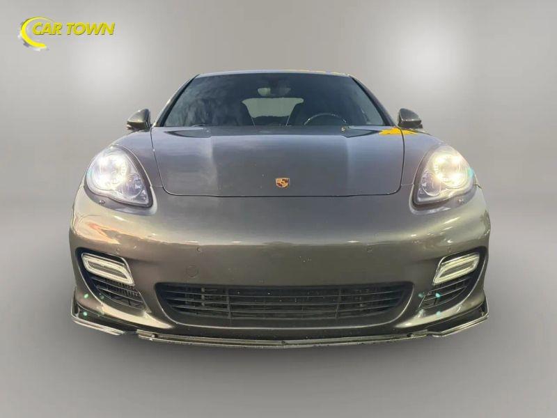 Vehicle photo 4