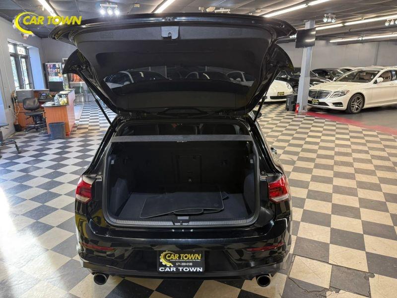 Vehicle photo 32