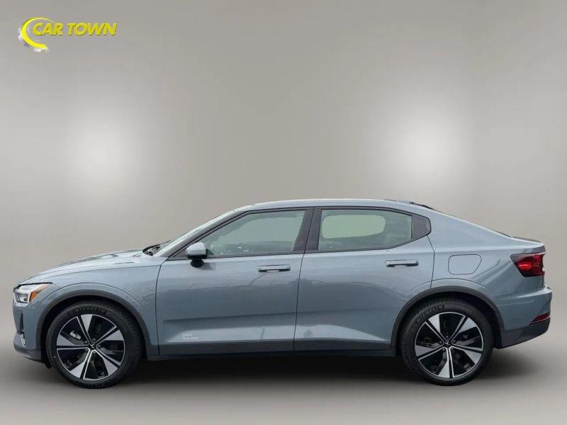 Vehicle photo 14