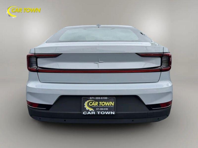 Vehicle photo 11