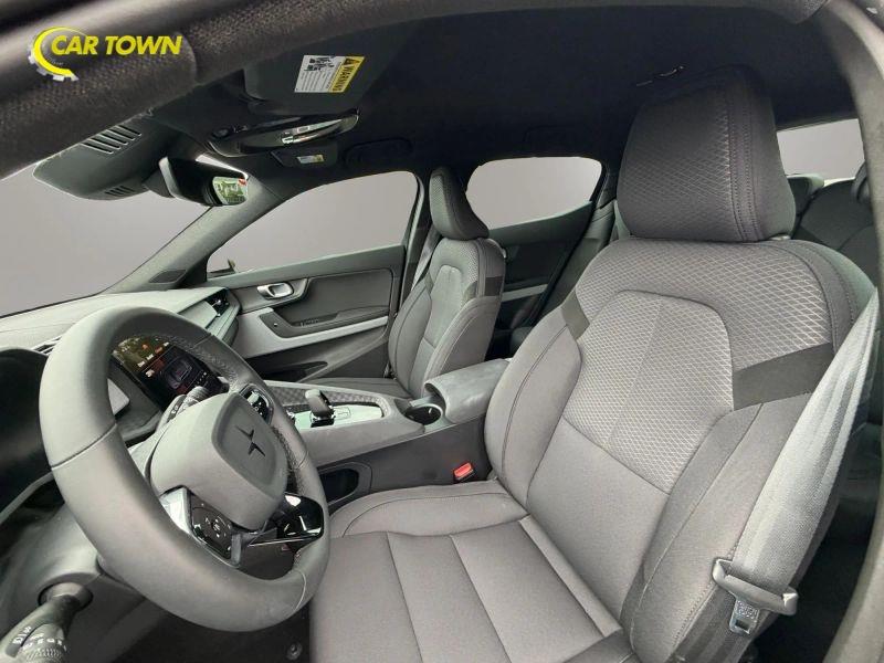 Vehicle photo 16