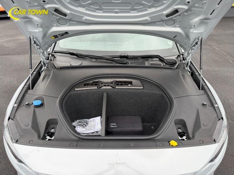 Vehicle photo 38