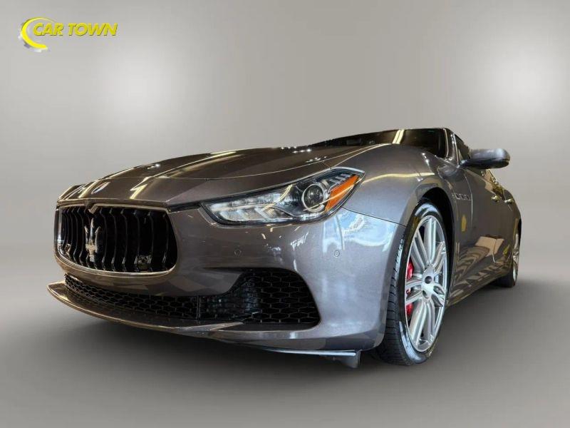 Vehicle photo 45