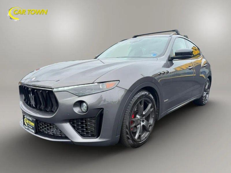 Vehicle photo 2