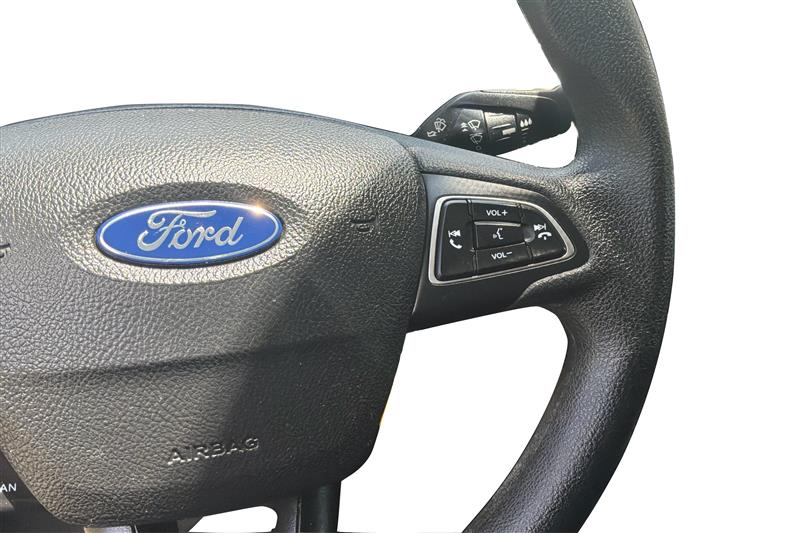 2017 Ford Focus SE - Photo 30