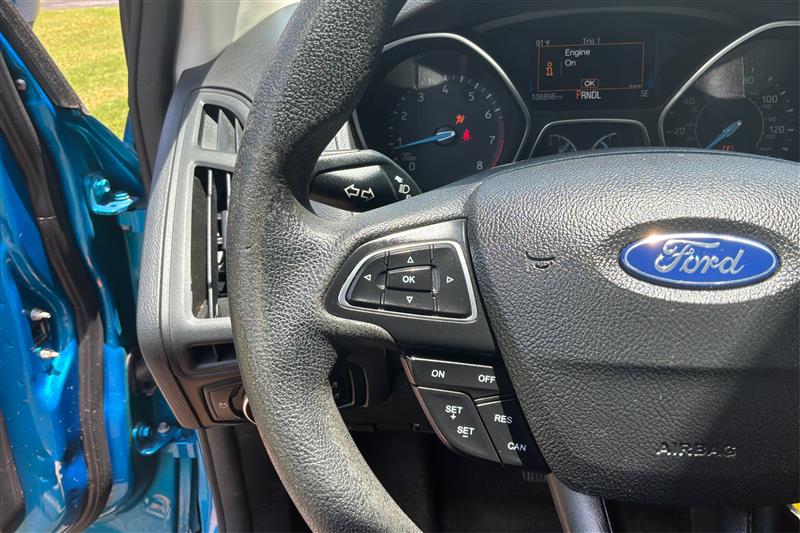 2017 Ford Focus SE - Photo 31