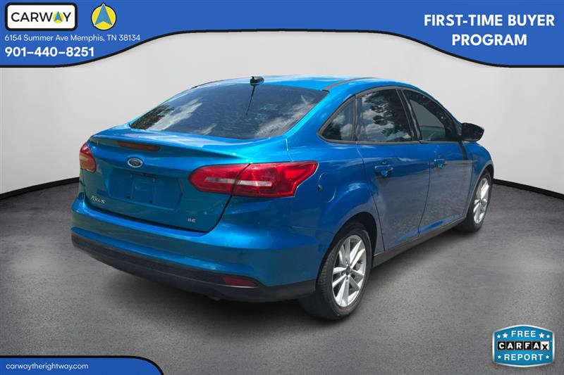 2017 Ford Focus SE - Photo 6