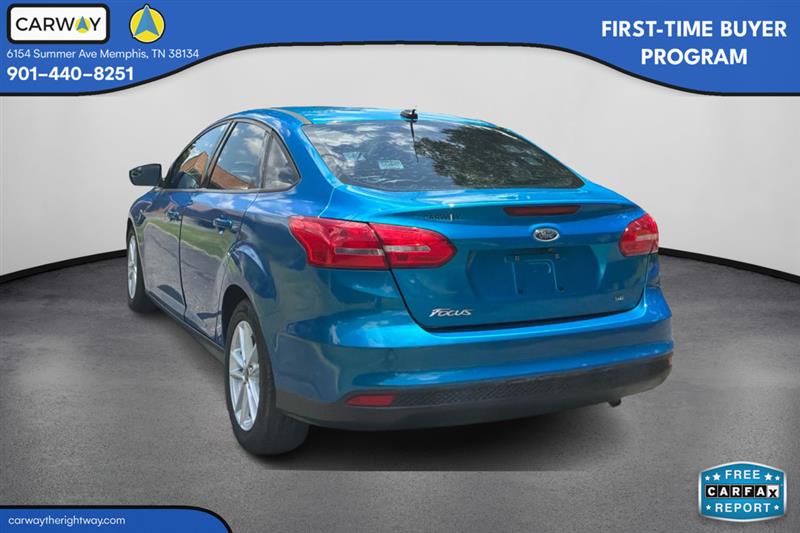 2017 Ford Focus SE - Photo 8