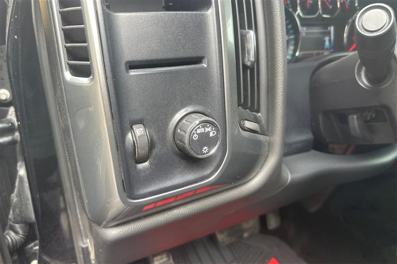 2018 Chevrolet Silverado 1500 LT - Photo 16