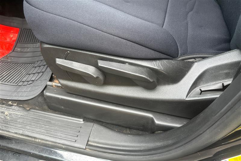 2018 Chevrolet Silverado 1500 LT - Photo 17