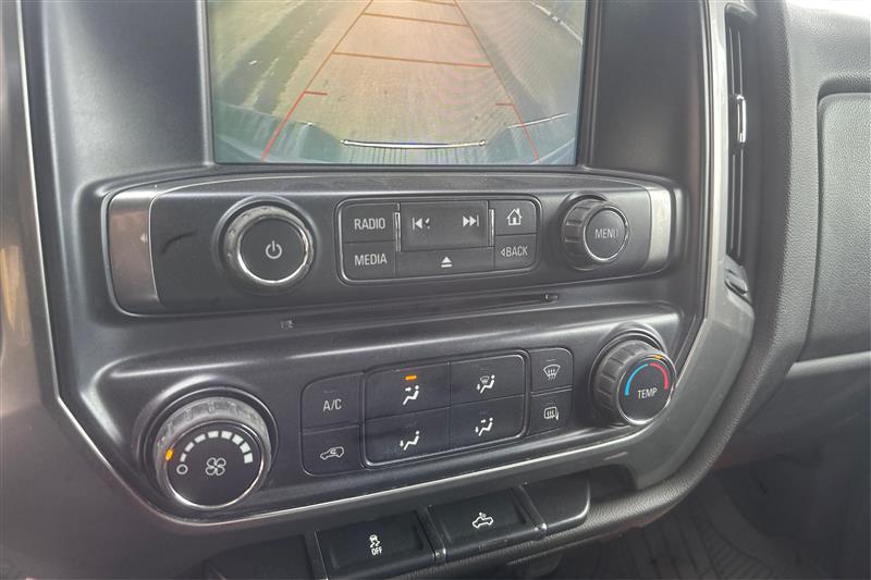 2018 Chevrolet Silverado 1500 LT - Photo 28