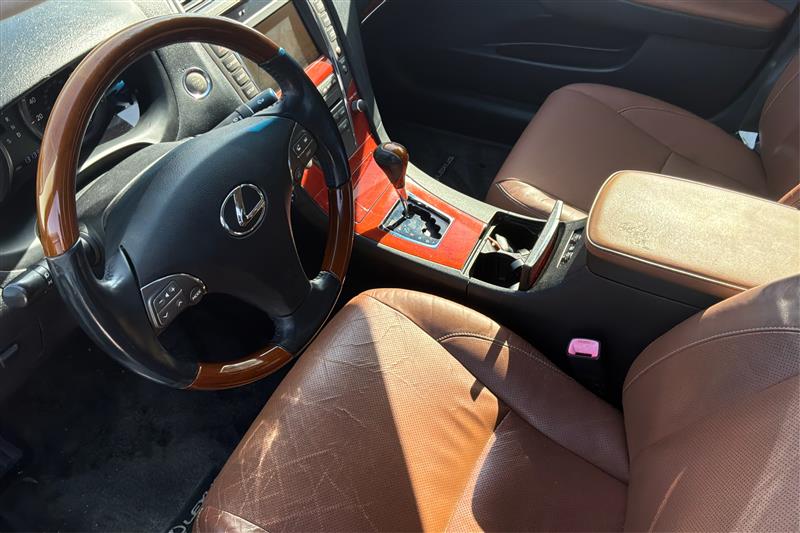 2012 Lexus ES 350 - Photo 10