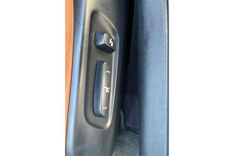 2012 Lexus ES 350 - Photo 19