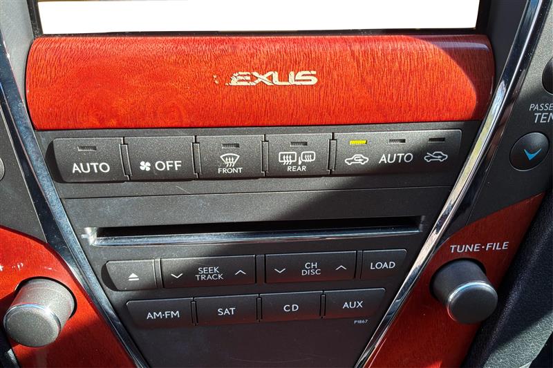 2012 Lexus ES 350 - Photo 31