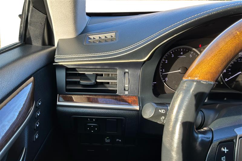 2015 Lexus ES 350 - Photo 17