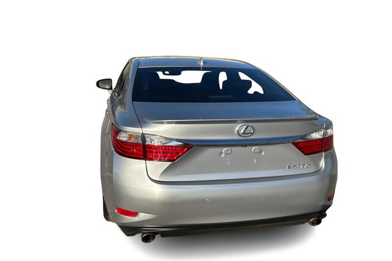 2015 Lexus ES 350 - Photo 25