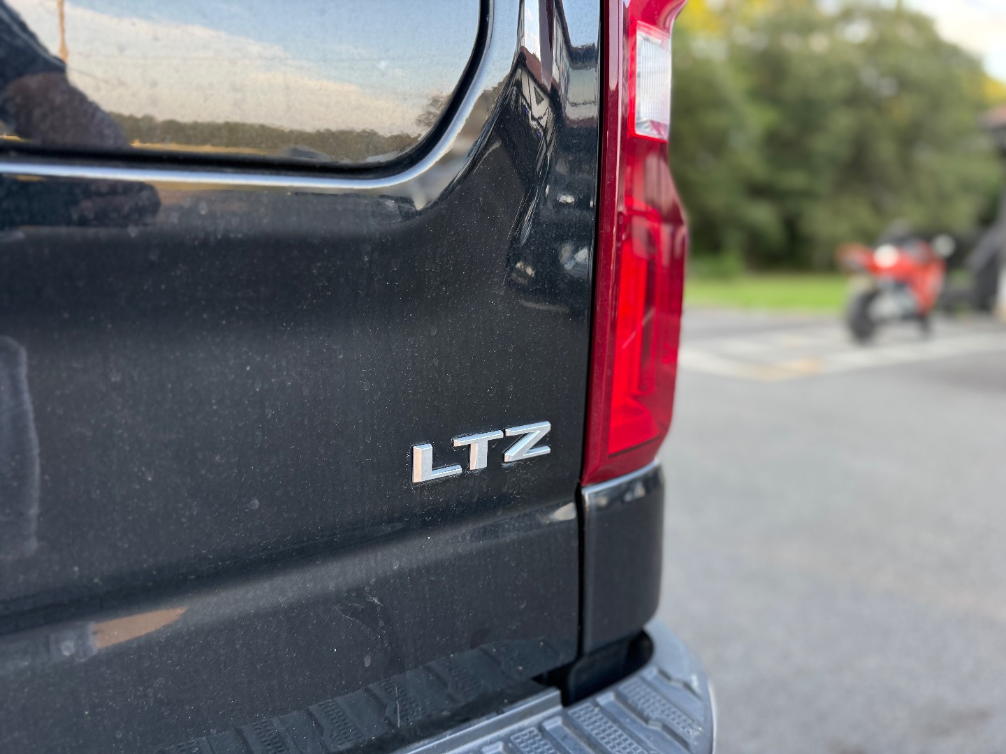 2022 Chevrolet Silverado 1500 Limited LTZ - Photo 10